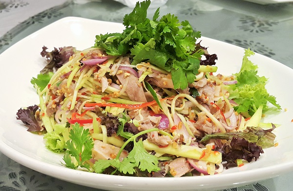 Pork Knuckle Mango Salad - Sky Palace