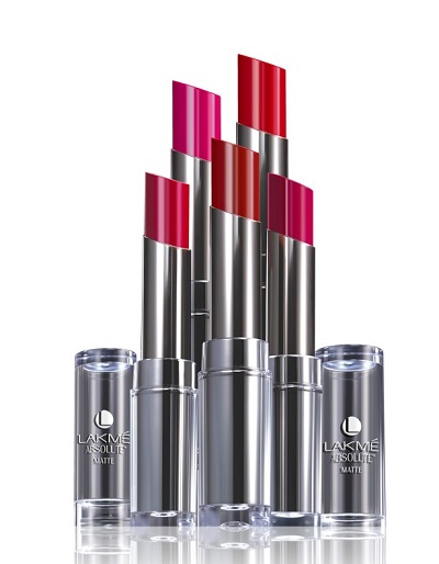 Lakmé Absolute Sculpt Studio Matte Lipstick.
