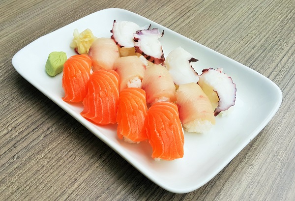 Sushi Tako (2 pcs) (RM 10.90) Sushi Hamachi (2 pcs) : RM 13.90 Sushi Salmon (2 pcs) RM 8.90 
