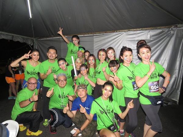 u-we-glow-fun-run-4