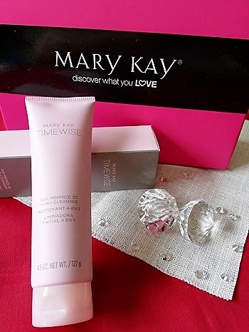 Mary Kay’s TimeWise® Miracle Set 3D™